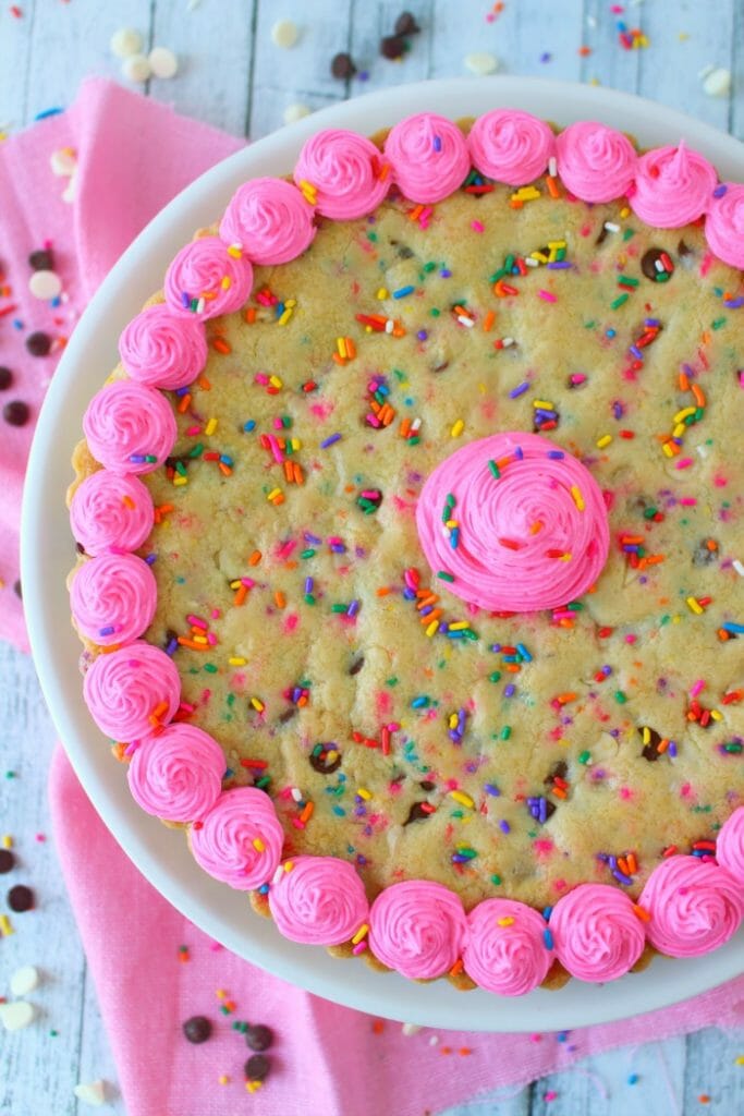 Chocolate Chip Cookie Cake - PinkWhen